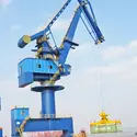Двойной четырехзвенный портальный кран